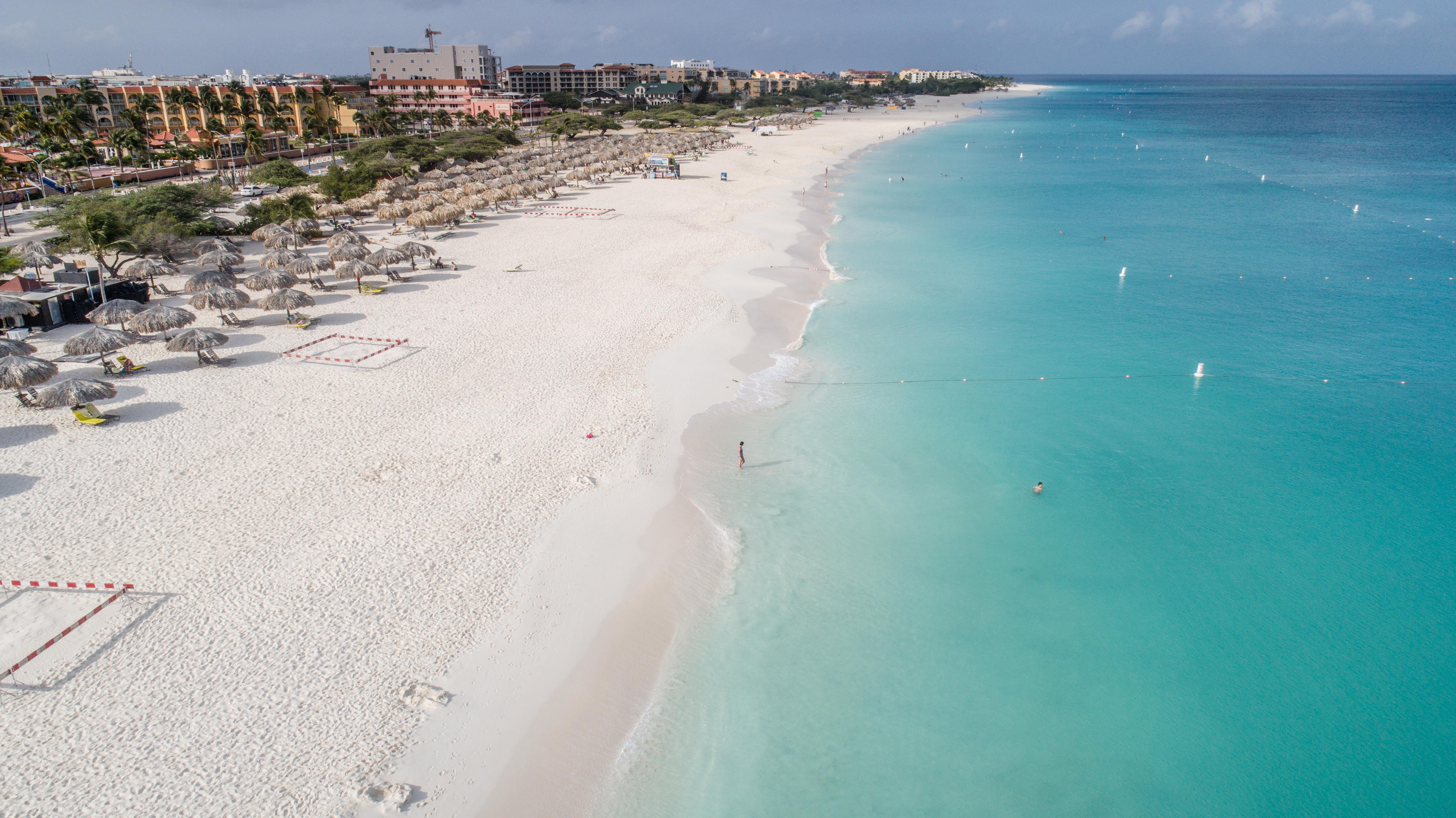 Amsterdam Manor Beach Resort Palm Beach Esterno foto