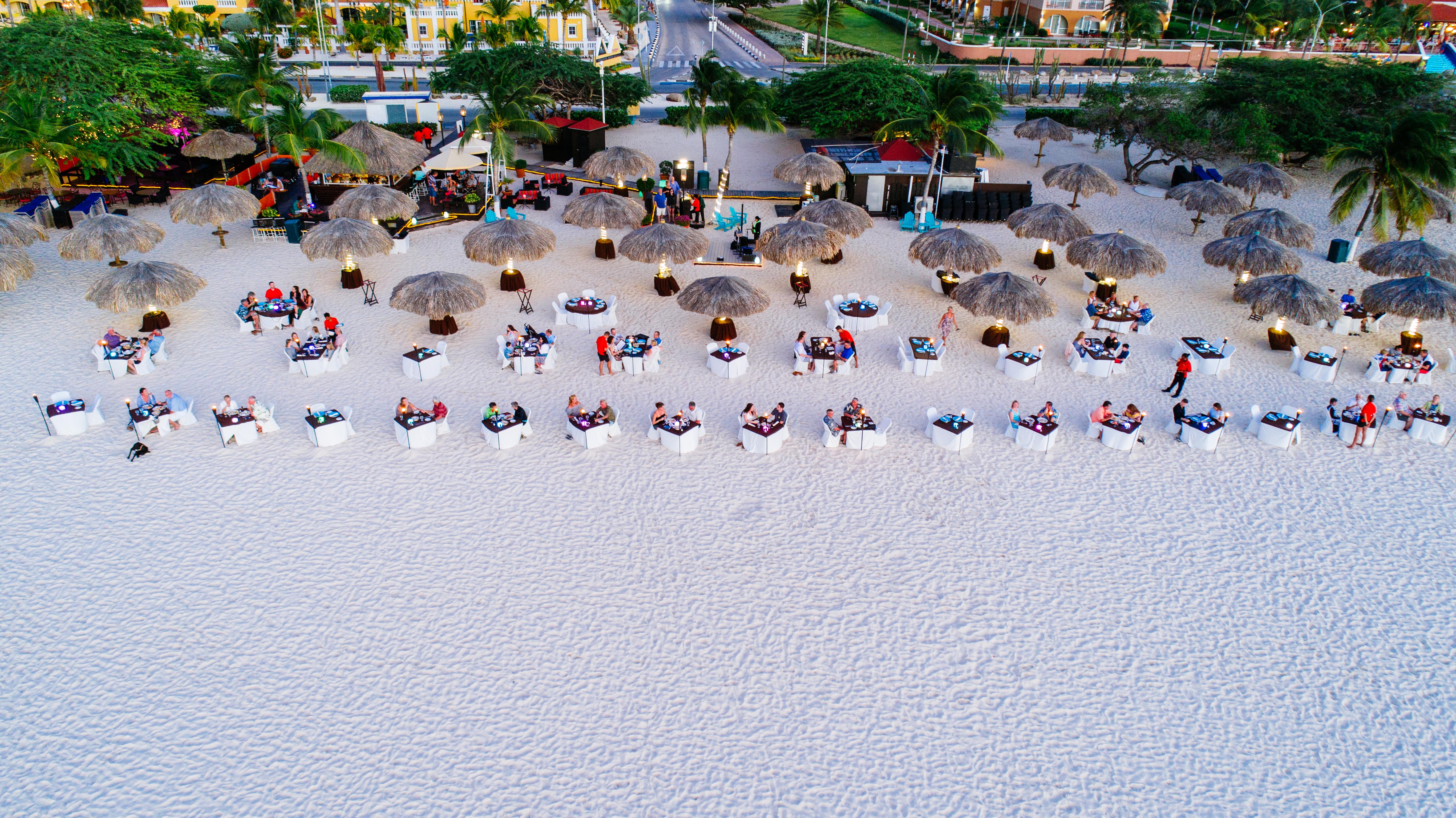 Amsterdam Manor Beach Resort Palm Beach Esterno foto