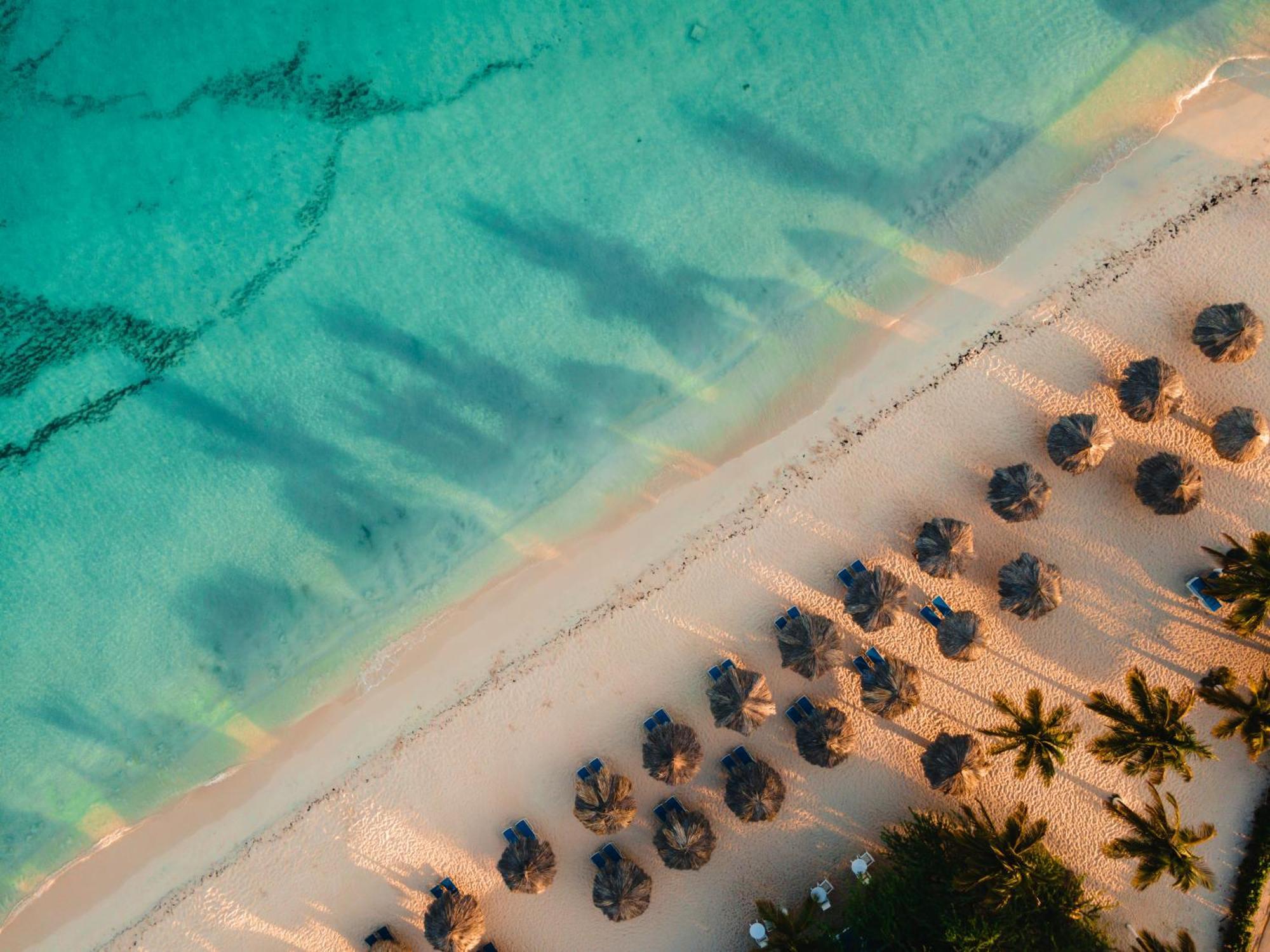 Amsterdam Manor Beach Resort Palm Beach Esterno foto